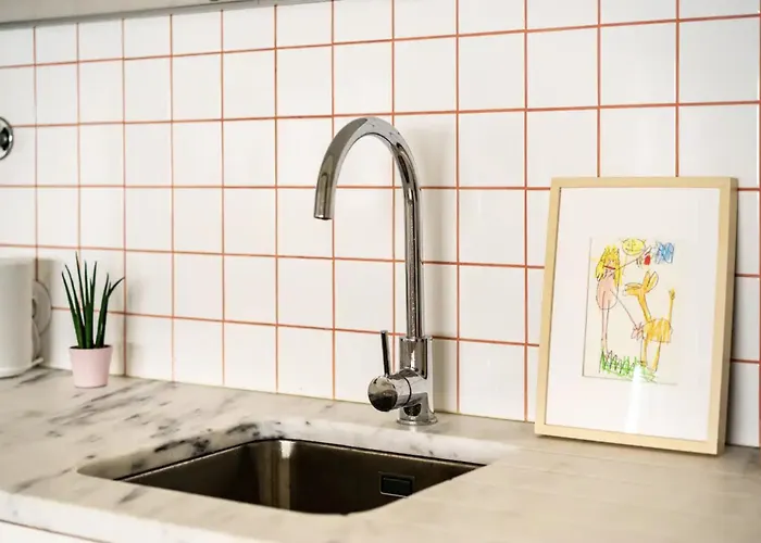 Appartamento Modern 1-bed With Big Balcony Near Beaches Costa da Caparica