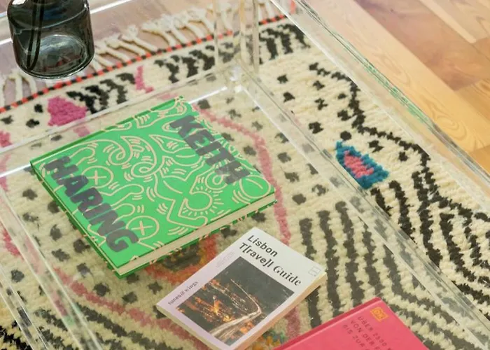 Modern 1-bed With Big Balcony Near Beaches