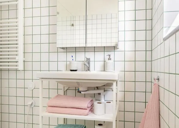 Modern 1-bed With Big Balcony Near Beaches * Costa da Caparica