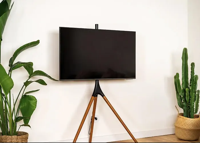 Appartamento Modern 1-bed With Big Balcony Near Beaches